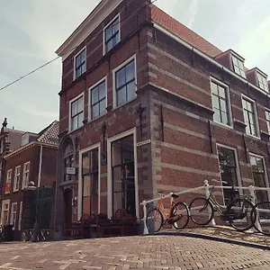 Grand Canal 3*, Delft Nederland